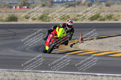 media/Nov-06-2022-SoCal Trackdays (Sun) [[208d2ccc26]]/Turn 11 (10am)/